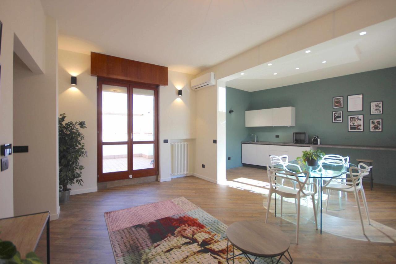 Case Vr Holiday Vittorias Flat เวโรนา ภายนอก รูปภาพ