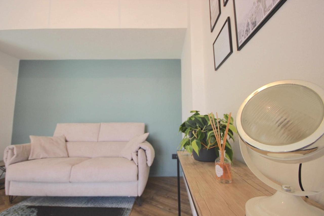 Case Vr Holiday Vittorias Flat เวโรนา ภายนอก รูปภาพ