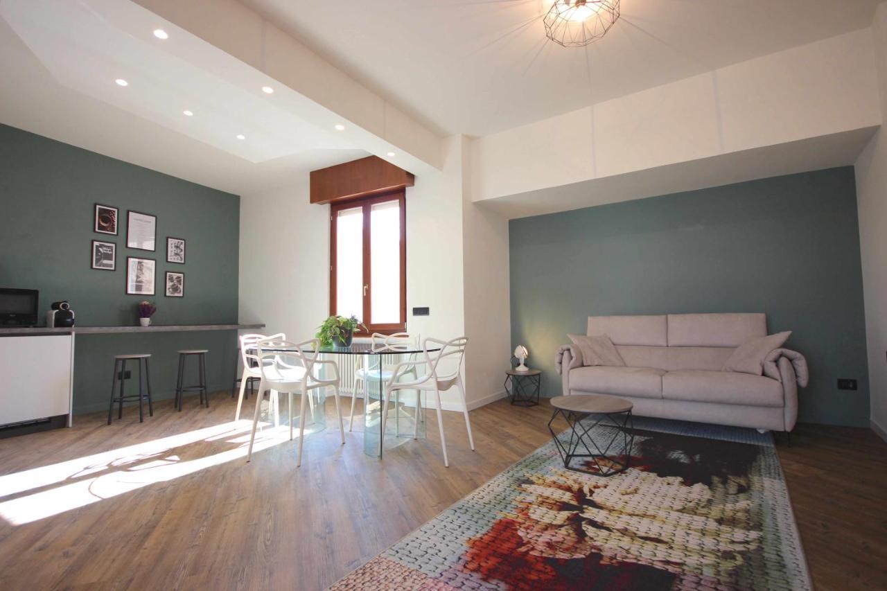 Case Vr Holiday Vittorias Flat เวโรนา ภายนอก รูปภาพ