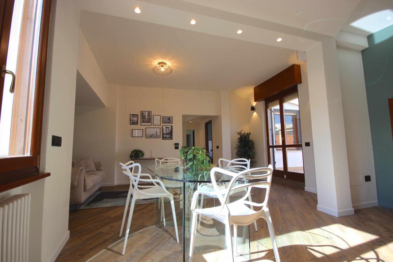 Case Vr Holiday Vittorias Flat เวโรนา ภายนอก รูปภาพ